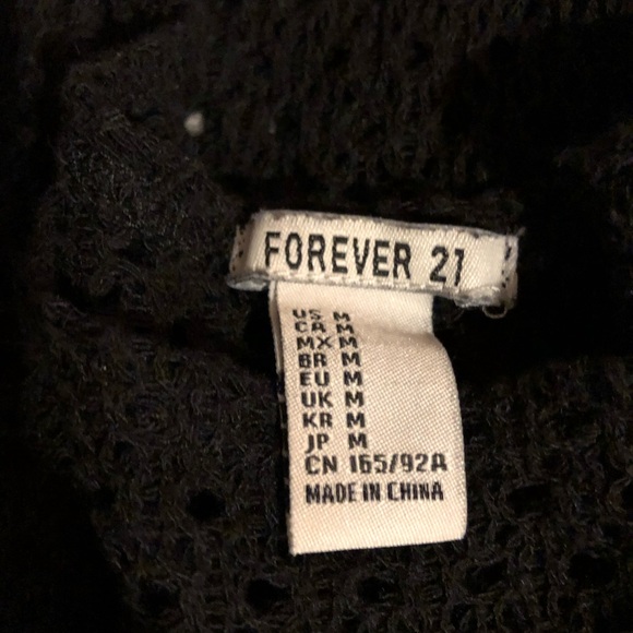 Forever 21 cropped top - Picture 3 of 3